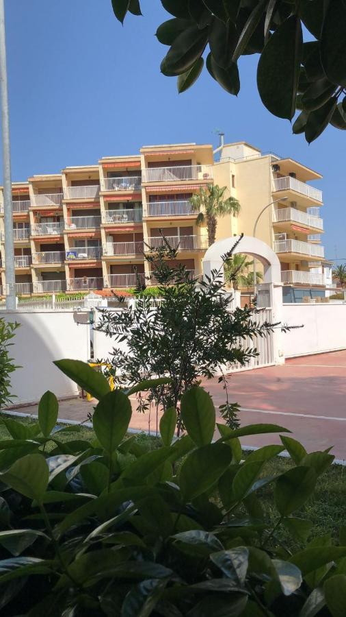 Apartamentos Bellamar Cambrils Bagian luar foto